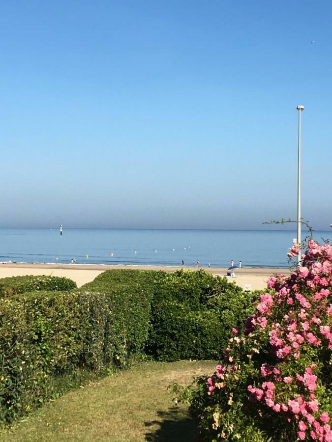 Apartamento Le Manoir Normand Trouville-sur-Mer Exterior foto